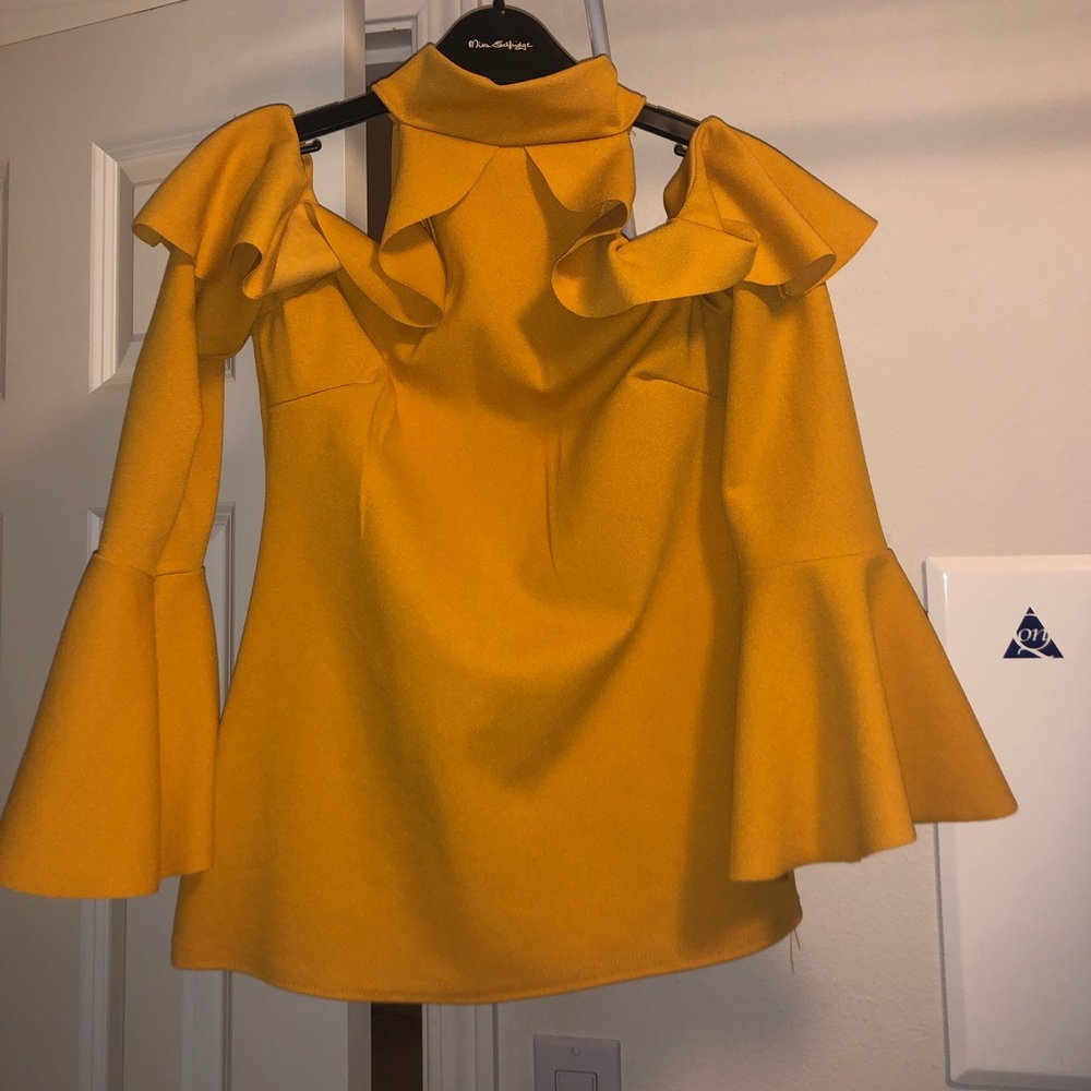 High neck cold shoulder top